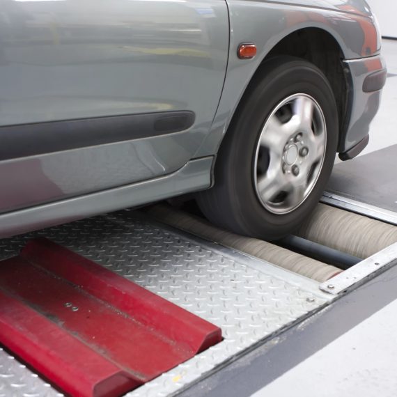 Contrôle technique voiture d'occasion : obligations, pièges à éviter et conseils pratiques